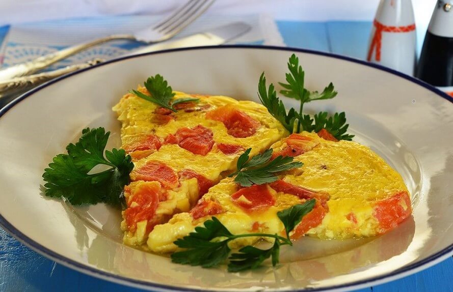 Healthy Omelette with Vegetables easy breakfast recipes on